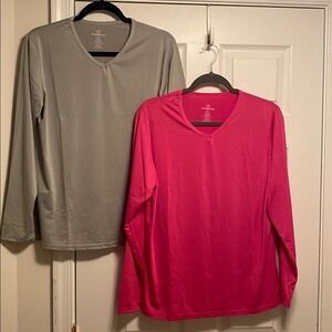Real Essentials Bundle of 2 Women’s Dry Fit Long Sleeve V-Neck Tees…size XL